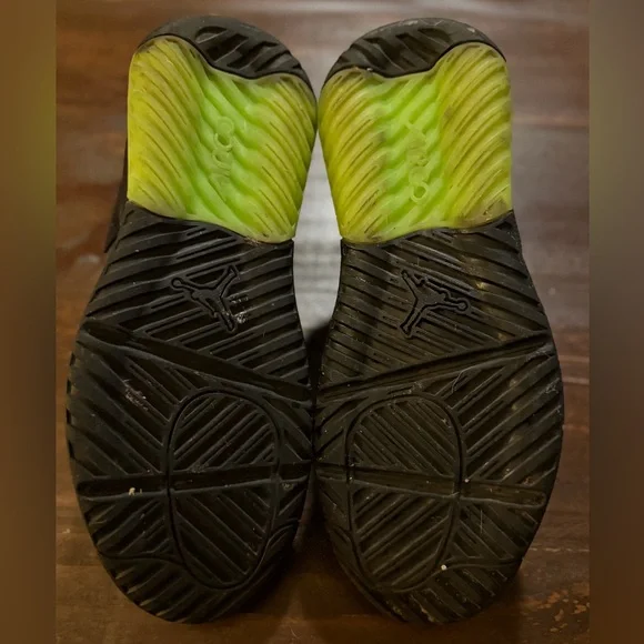 Jordan Air Max 200 Black & Electric Green Size 9.5M - Picture 9 of 12